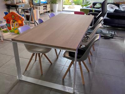 Eiken tafel